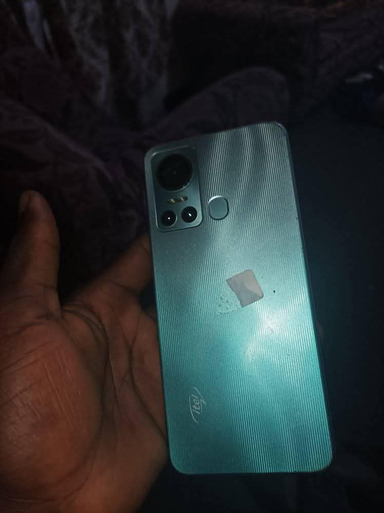 A picture of Itel S18