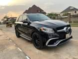 A picture of 2012 Mercedes Benz ML550 upgraded to 2017 model GLE.