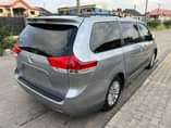 A picture of Toyota Sienna 2012 toks Direct tokunbo