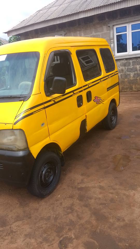 A picture of Mini bus