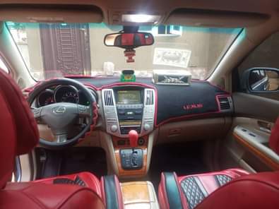 A picture of Rx350 in Rx330 body Pure First Body Untouched Engine and