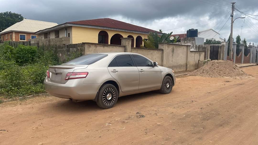A picture of Toyota Muscle for sale in Ado