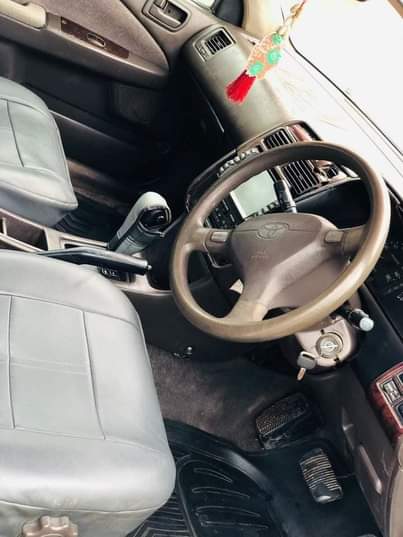 A picture of TOYOTA PRIMIO OLD 