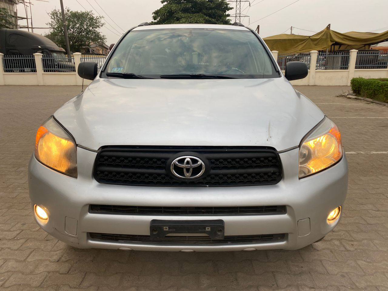 A picture of Toyota RAV4 2009 model