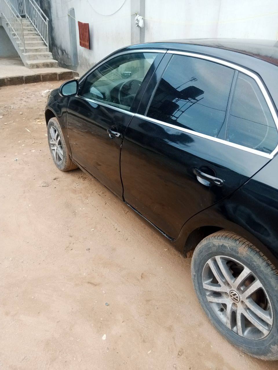 A picture of Clean Used Black Volkswagen Jetta 2008. Baked. Ac chilling. Leather