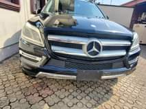 A picture of Mercedes Benz GL 450
