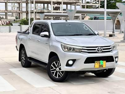 A picture of TOYOTA HILUX