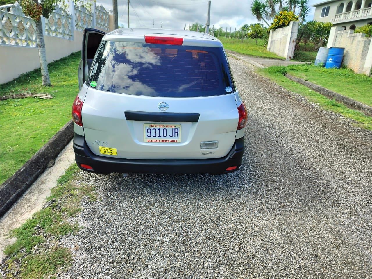 nissan ad wagon