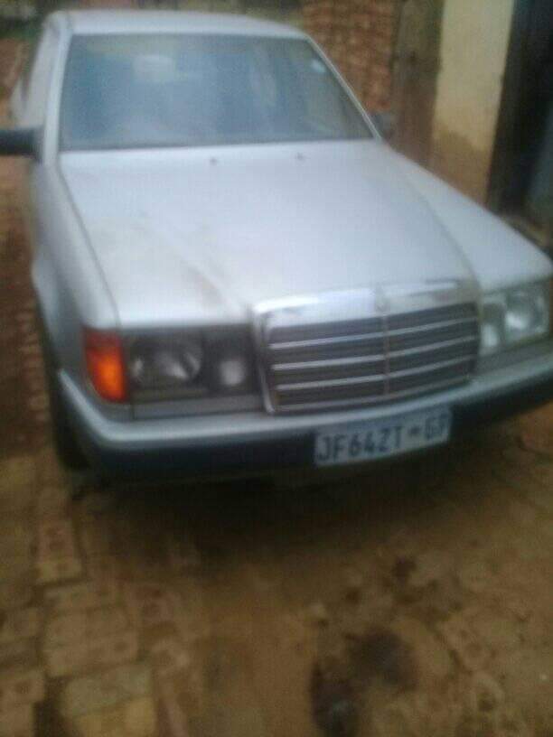 Mercedes B.