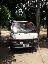 A picture of nalengesha kwa ml 3 mteja serious ndio anayehitajika piga simu