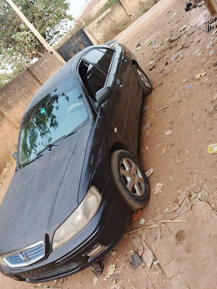 A picture of Honda accord Aka Addidas