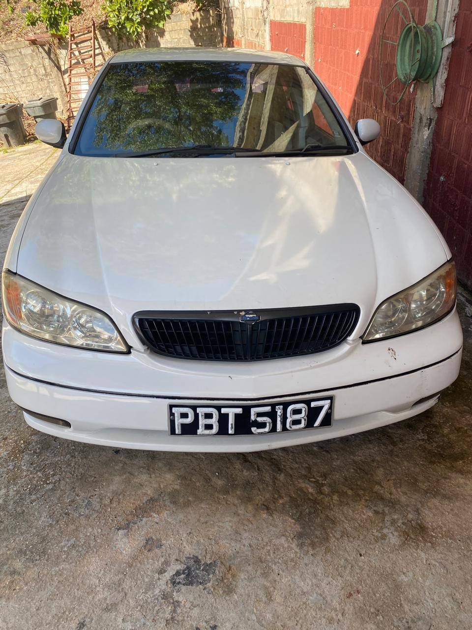 nissan a33