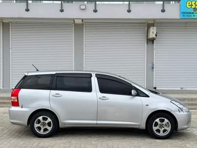 A picture of Toyota wish