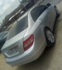 A picture of Benz C300 2008 model 100 first body Car is a
