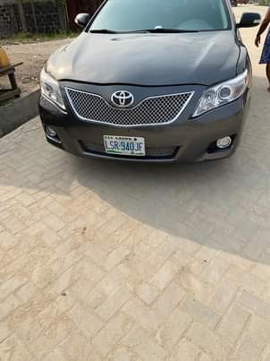 A picture of TOYOTA CAMRY 2009 V6 first body