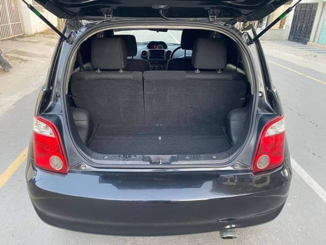 A picture of CAR TOYOTA IST