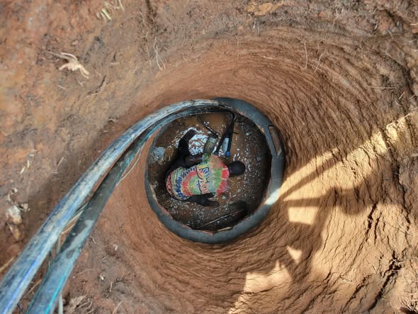 A picture of Underground water