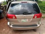 A picture of Distress sale of sienna 2006 model with good engine and