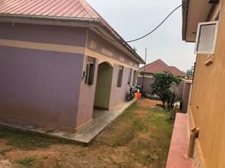 A picture of Bungalow house for sale by owner in on mukono katosi