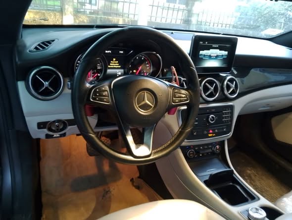 A picture of 2015 Mercedes Benz CIA