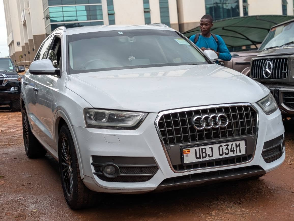 A picture of AUDI Q3 2014