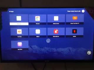 A picture of Alitop smart TV inch 32