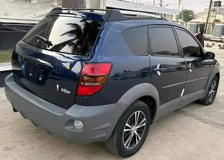 A picture of URGENT SERIOUS BUYERS ONLY Foreign used PONTIAC VIBE Year 2003