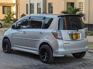 A picture of TOYOTA RACTIS magomen ipo