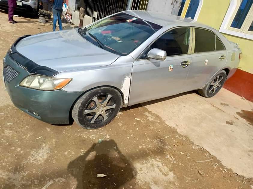 A picture of Dealer deal awoof Registered Toyota camry 2007 model buy and