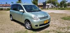 A picture of Toyota sienta Cc 1490 Gari safari popote Full ac Mil