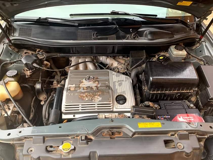 A picture of Lexus RX300 used Tokunbo Standard