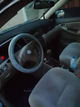 A picture of 2005 Toyota Corolla LE