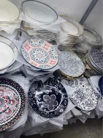 A picture of Dinner plates 0704297488