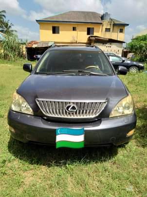 A picture of 2005 Lexus RX330