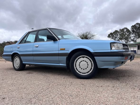 toyota corolla gli