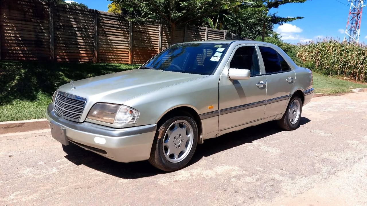 classifieds/cars mercedes