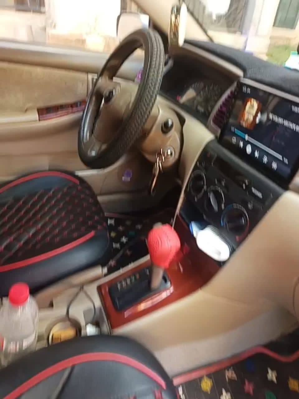 A picture of Toyota Corolla 2004 model