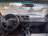 A picture of 2005 Nissan Frontier Se