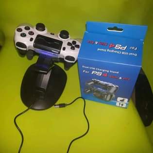 A picture of CHARGING STATION YA PS4 UNACHAJIA DOC YA KUCHAJIA CONTROLLER ZA