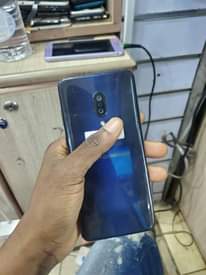 A picture of Aquos zero 2
