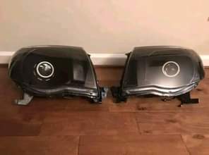 A picture of We sell new or tokumbo lights bumper and other parts