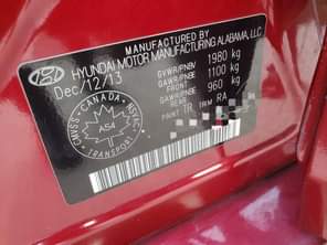 A picture of 5 months used Hyundai sonata 2014 model First body nothing
