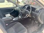 A picture of Toyota Crown Athlete 2005