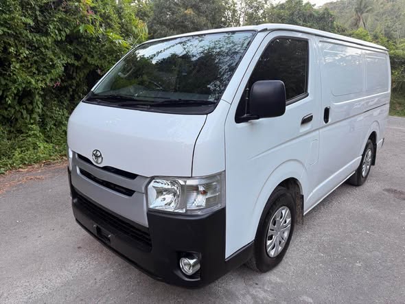 used toyota hiace