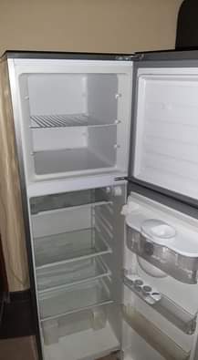 classifieds/fridges