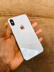 A picture of iPhone X 64Gb At 590k