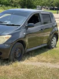 A picture of TOYOTA IST