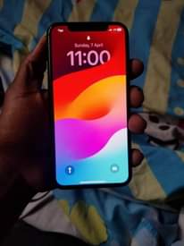 A picture of Iphone 11 pro