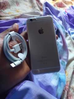 A picture of Iphone 6 plain