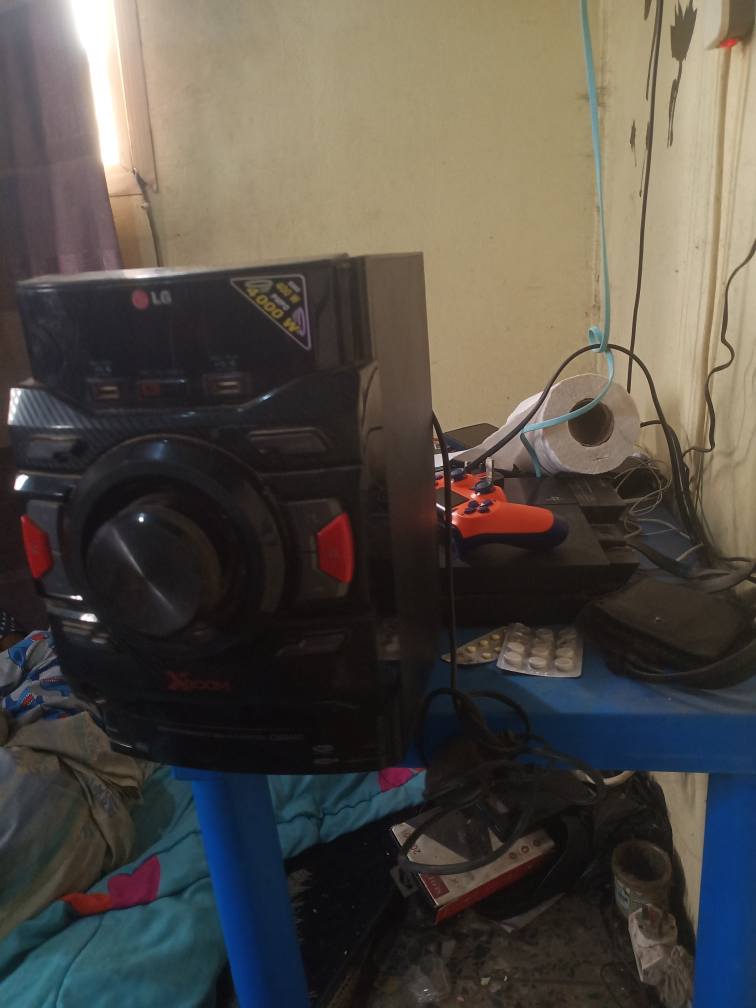 A picture of LG Xboom player without speaker available for sale Working fine